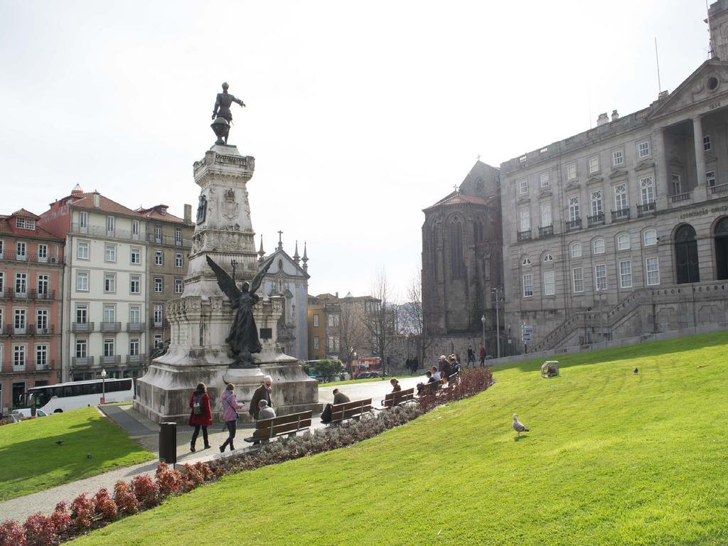 Merc Porto Central Place Exteriör bild